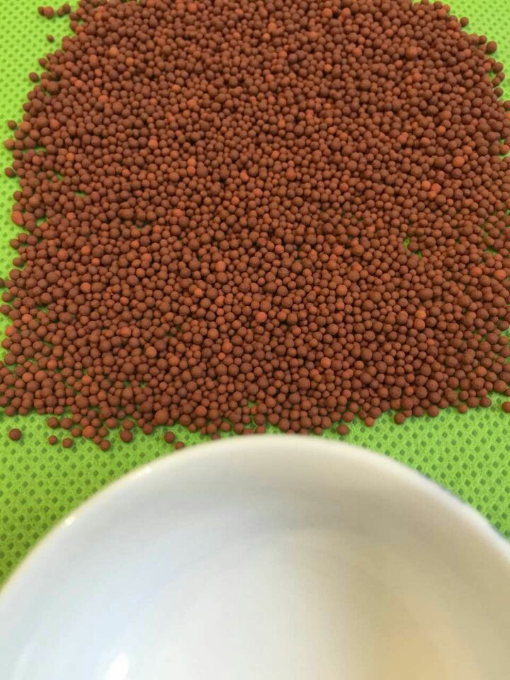陶粒（红色/褐色圆球状）